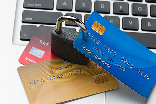 10 Essential Tips to Protect Your Credit Card from Frauds