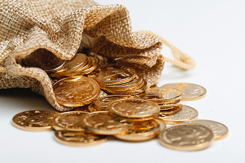 How to Fulfil Your Fund Requirements with the Help of a Gold Loan?