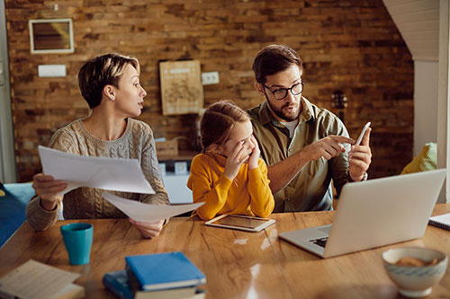 Money Matters: 8 Tips for Talking Finances with Your Partner or Family